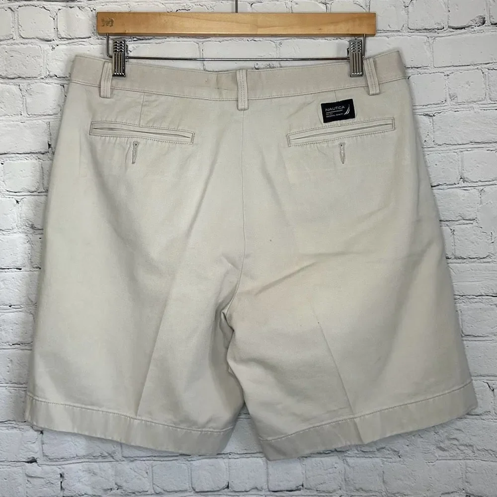 Nautica Rigger Classic Fit‎ Pleated Khaki Chino shorts size 34
